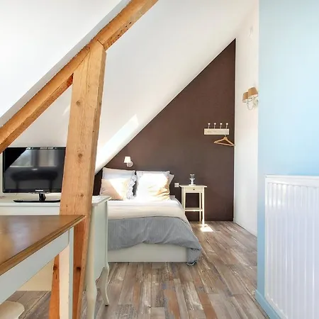 Les Gites D'Emilie Melesse Exterior foto