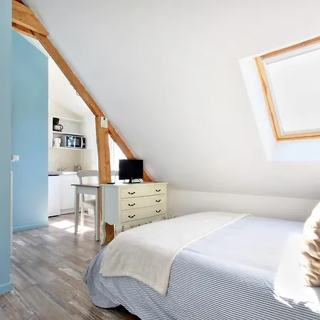 Les Gites D'Emilie Melesse Exterior foto