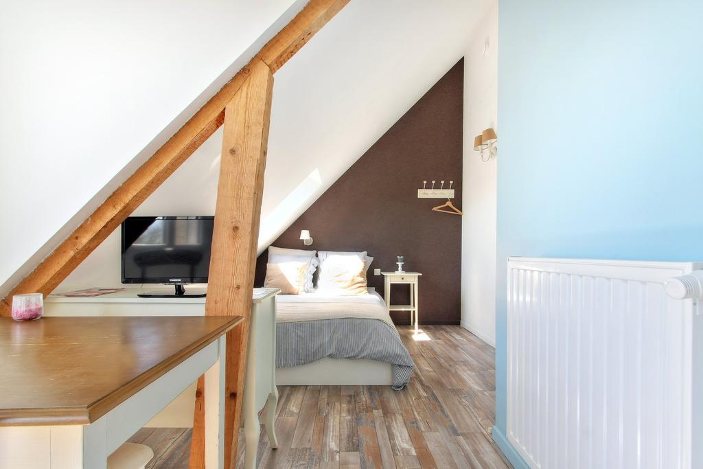 Les D'emilie Apartment Melesse